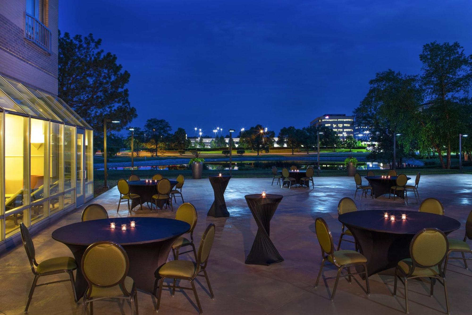 Sheraton Suites Chicago Elk Grove Elk Grove Village Εξωτερικό φωτογραφία